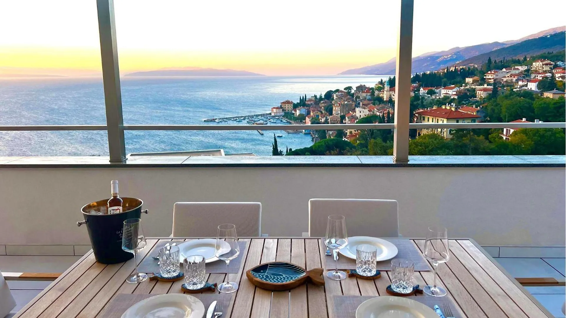 Stunning Home In Opatija With House Sea View 0*,